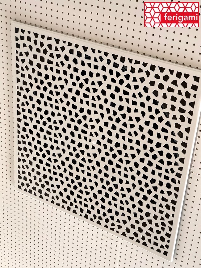 Le plafond perforé acoustique métal