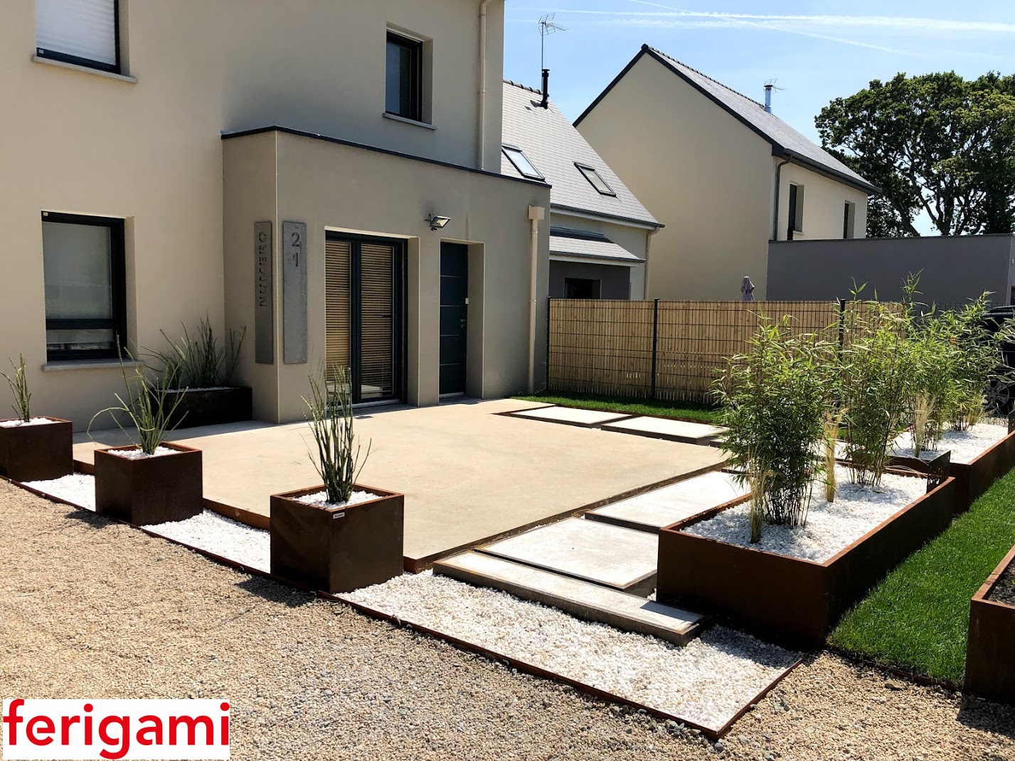 Structure acier corten  Amenagement jardin, Jardins, Paysagiste